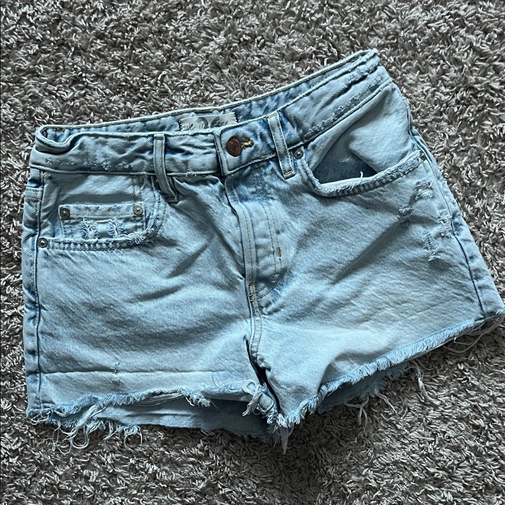 We the Free Light Blue Distressed Denim Shorts - Women; 3” inseam